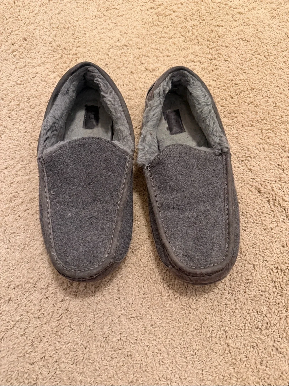 Ugg Men's Cozy Gray Slip-On Moccasin Ascot Slippers